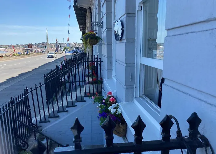 Norfolk Hotel